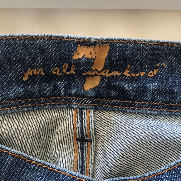 7 for All Mankind Crop Jean - Picture 4 of 5